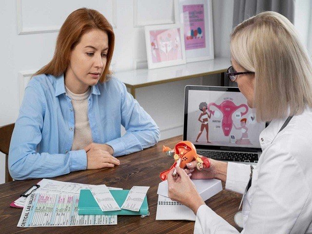 Advanced PCOS and PCOD Treatment in South Delhi: Symptoms, Diagnosis, and Management